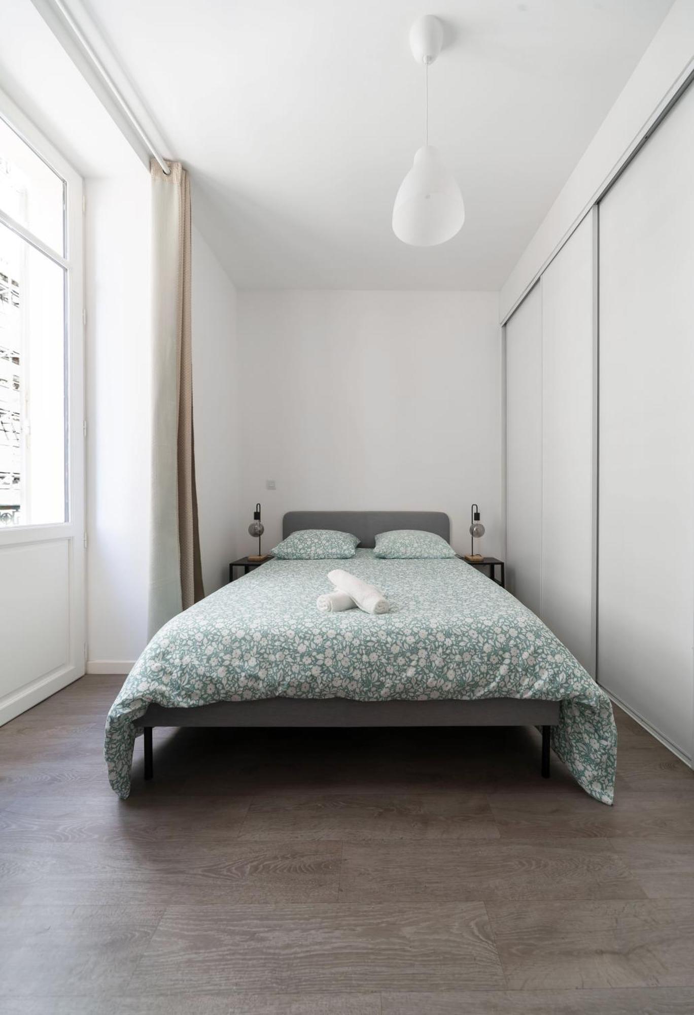 Le Brit - Grand Appartement Design, 3 Chambres, Centre Ville Віші Екстер'єр фото