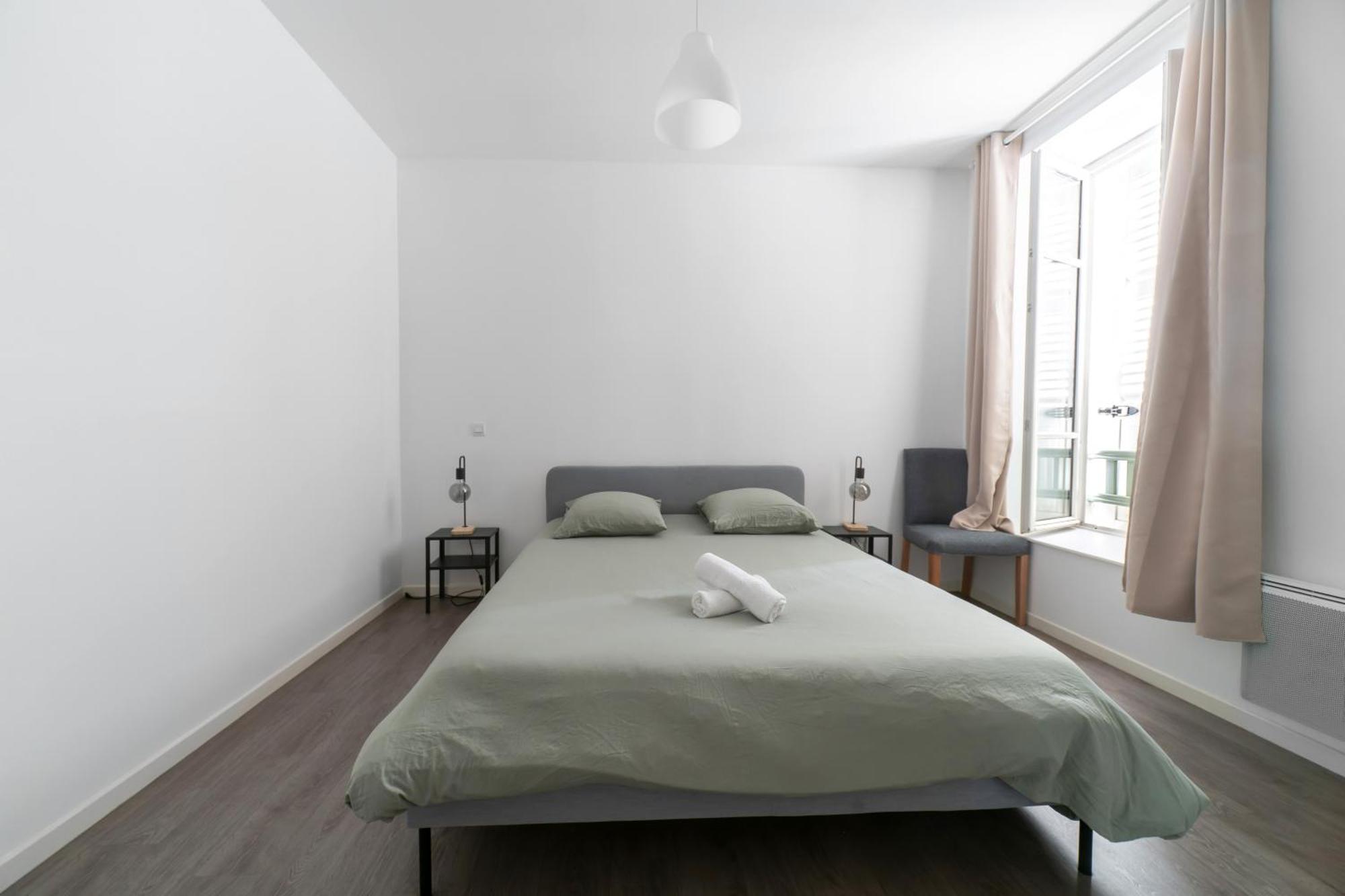 Le Brit - Grand Appartement Design, 3 Chambres, Centre Ville Віші Екстер'єр фото